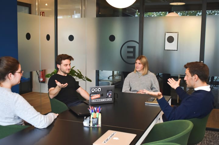 From Groups to Teams: How Coaching Transforms Collaboration